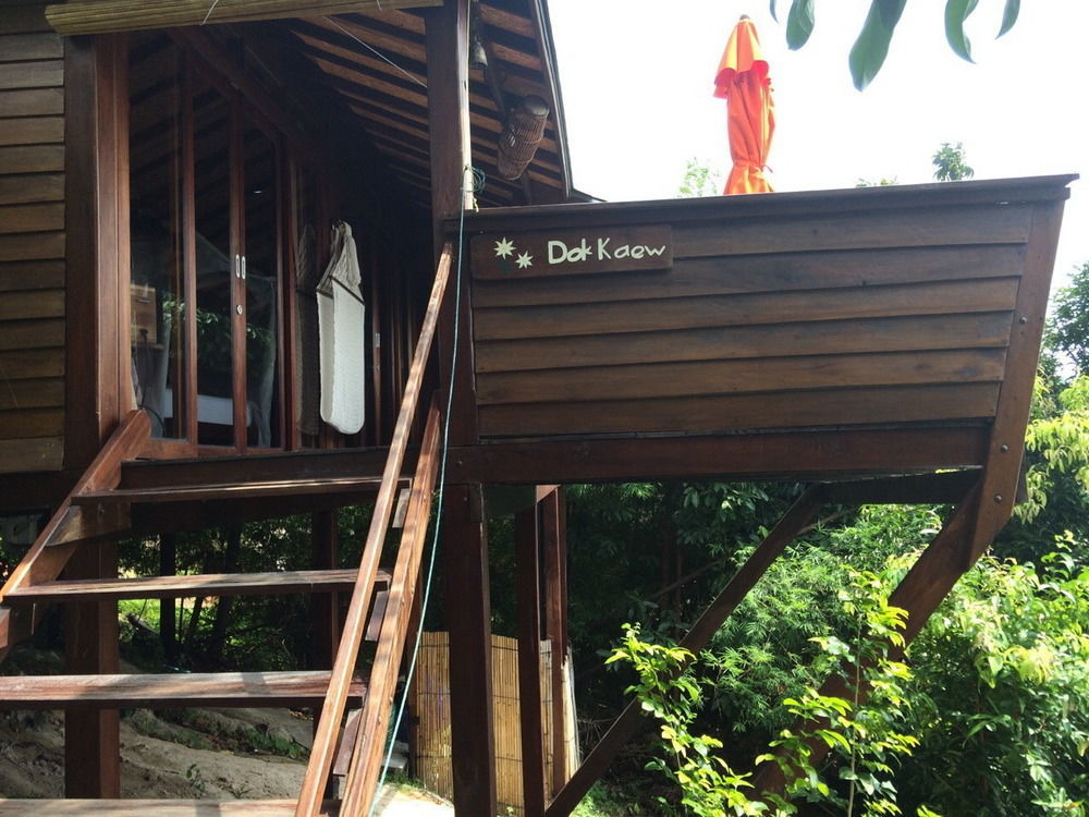 Serendipity Beach Resort Koh Lipe Exterior foto